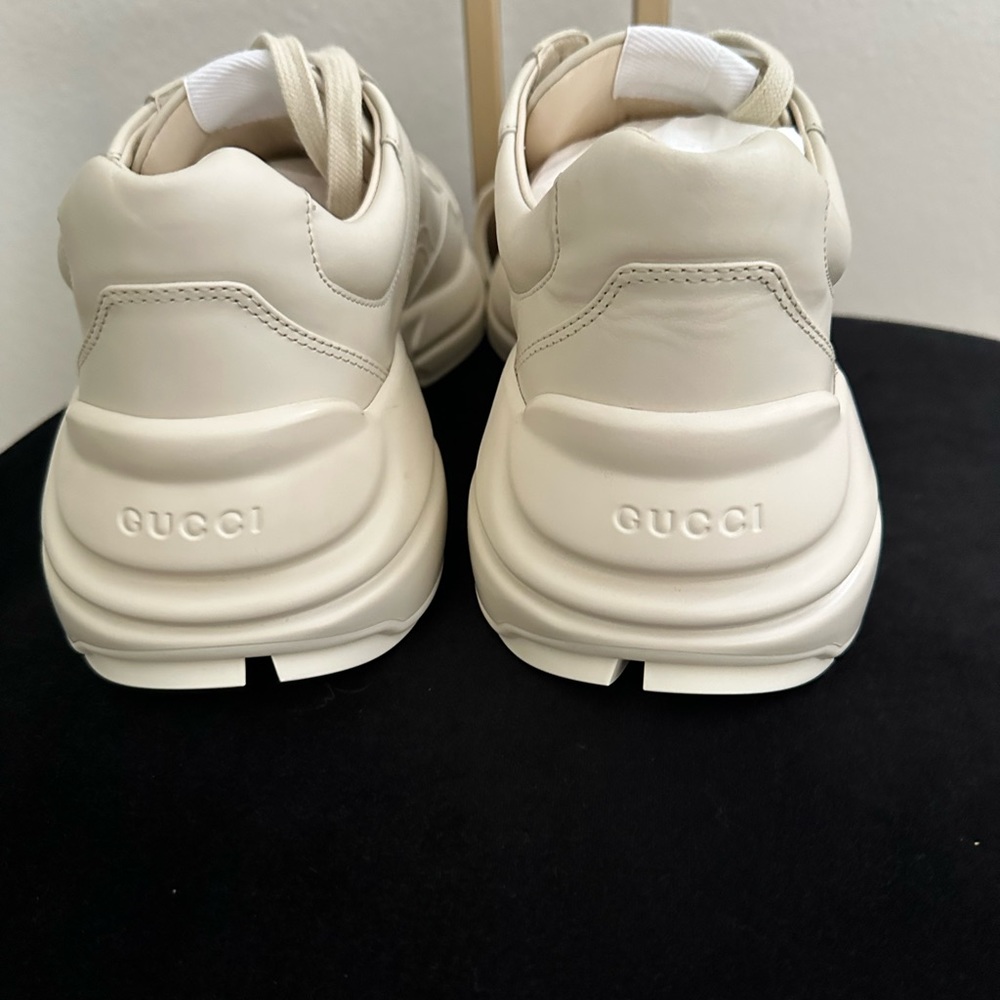 Gucci Cream Leather Sneakers With Multicolor North Face Logo View 3